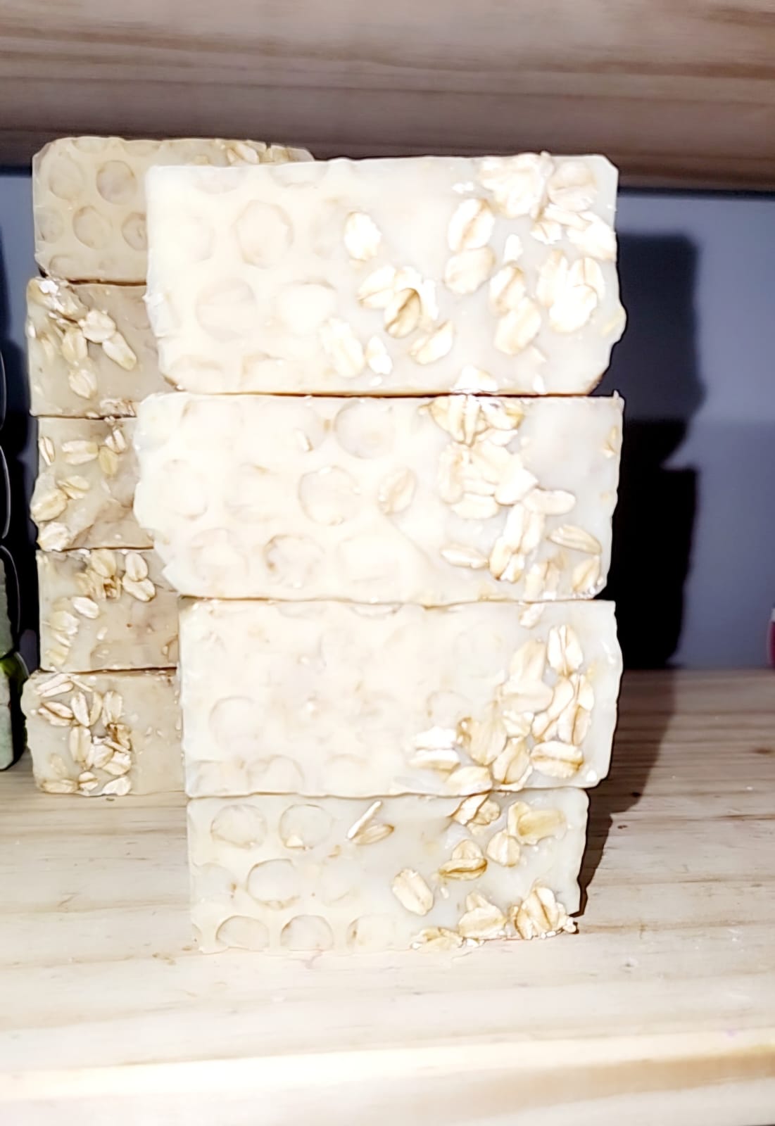 GOATMILK OATMEAL LAVENDER ROSEMARY SOAP